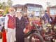 Syd and Pauline Norman and their 1910 Maxwell, winner of the Peoples Choice Award